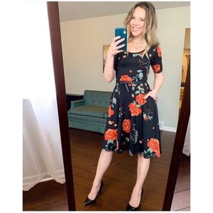 LuLaRoe Nicole with pockets